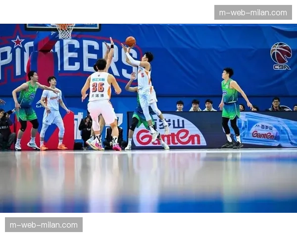 辽宁队进攻端陷入停滞 关键时刻得分能力下降